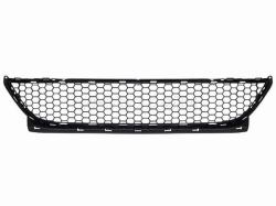 Решетка в бампер Renault Logan 09-16