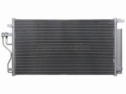 Радиатор кондиционера Hyundai ix35 09-15 / Tucson 09-15 / Kia Sportage 10-16