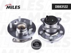 DB83122 Ступица с подшипником TOYOTA CAMRY V30/V40 01-11 зад. прав.