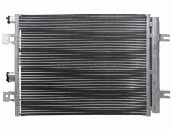 Радиатор кондиционера Nissan Almera 12-19 / Terrano 14-22 / Renault Duster 10-21 / Logan 04-16 / San