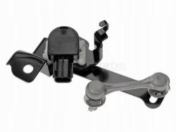 Датчик регулировки дорожного просвета передний TOYOTA LAND CRUISER 200/LEXUS LX 570 07- LH