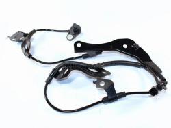 Датчик ABS перед MITSUBISHI L200 15-/PAJERO SPORT 15- левый