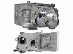 Фара Toyota Hiace 13-20 (Справа/ Галоген/ под электрокорректор)