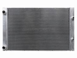 Радиатор Audi A4 00- / A5 16- / A6 94-10 / A8 02-10 / Volkswagen Passat 96-05 / Polo 05-09 / Audi A6