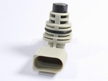 Датчик положения распредвала VOLKSWAGEN Polo 10-/SKODA Rapid 12-