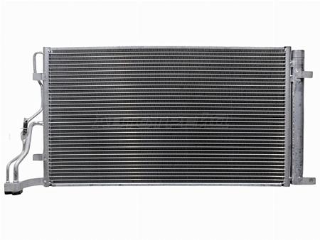 Радиатор кондиционера Hyundai i40 11-17