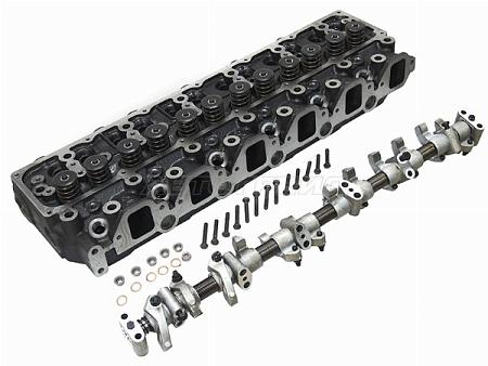 Головка блока цилиндров (в сборе) NISSAN TD42