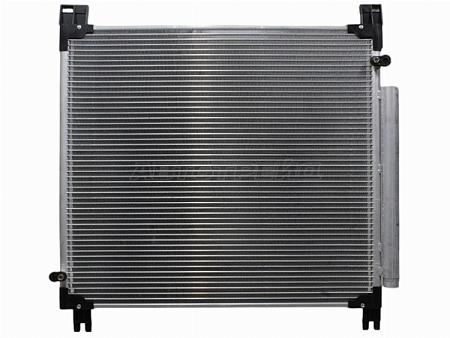 Радиатор кондиционера Toyota Hilux Pick Up 15-