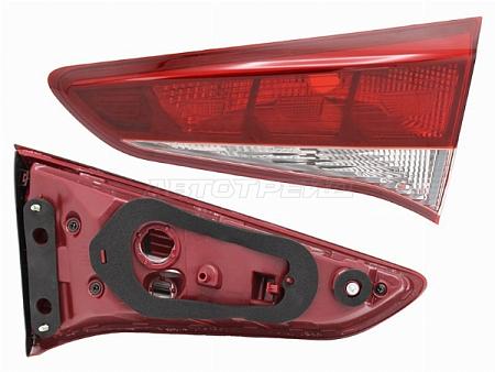 Фонарь в крышку багажника Hyundai Tucson 15-19 (Справа)