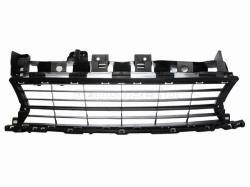 Решетка в бампер Renault Logan 14-18 (Спереди)