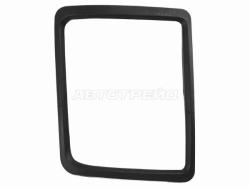 Оправа фары Isuzu Forward F-series 12-17 (Справа)