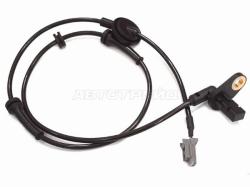 Датчик ABS FR NISSAN X-TRAIL T30 01-08 RH