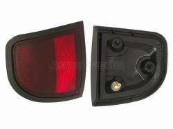 Отражатель Mitsubishi L200 07-16 / Triton 06-11 (Сзади/ Слева)