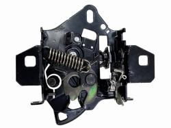 Замок капота Volkswagen Passat 96-00