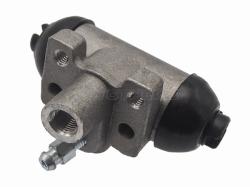 Цилиндр тормозной рабочий RR HONDA CR-V RD1 RH