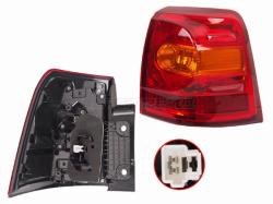 Фонарь задний Toyota Land Cruiser (J200) 12-15 (Справа)