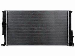 Радиатор BMW 1-Series 11-19 / 3-Series 11-19 / 4-Series 13-20