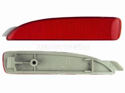 Отражатель Mazda 3 03-19 / 6 12-18 (у каждой модели своя сторона применимоости)