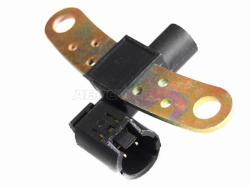 Датчик положения коленвала D7F/K7J/K7M 1,2/1,4/1,6 8V RENAULT Logan 04-/Sandero 09-/Clio I/II/III 05