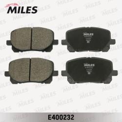Колодки тормозные TOYOTA AVENSIS VERSO 2.0/2.0D 01- передние LowMetallic E400232