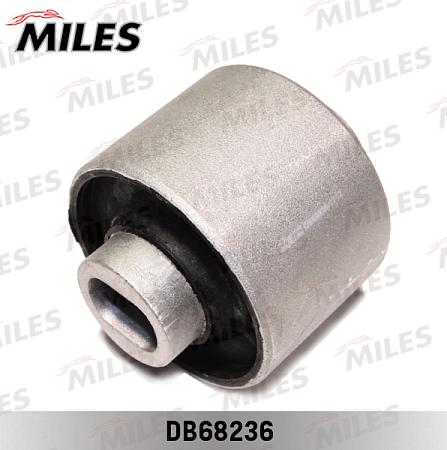 DB68236 Сайлентблок рычага MB S(W220) пер.подв.
