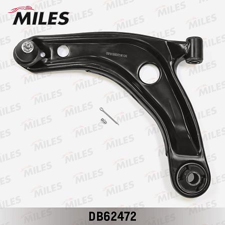 DB62472 Рычаг TOYOTA YARIS 05-11/11- пер.подв.лев.