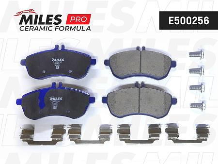 E500256 Колодки тормозные MERCEDES W204/W212 передние Ceramic