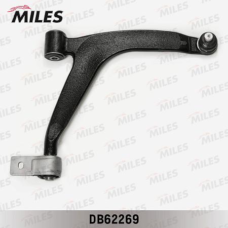 DB62269 Рычаг CITROEN/PEUGEOT BERLINGO/PARTNER пер.подв.ниж.прав.