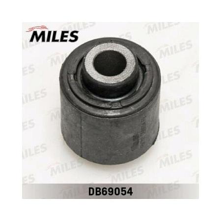 Сайлентблок рычага зад. подвески MAZDA 6 02-07 db69054