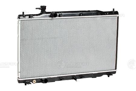 LUZAR LRc 23ZP Радиатор охлаждения для автомобилей CR-V (06-) 2.0i MT